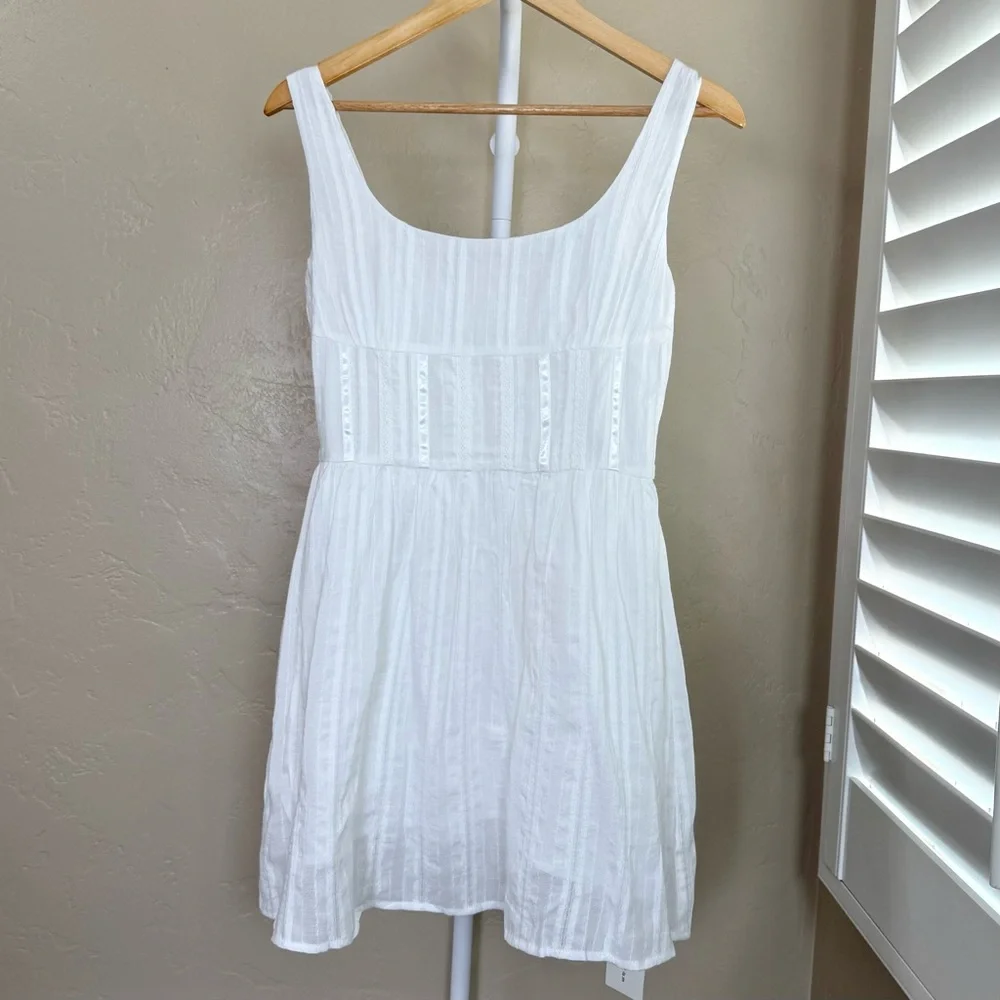 Sold - Picture 3 of 11